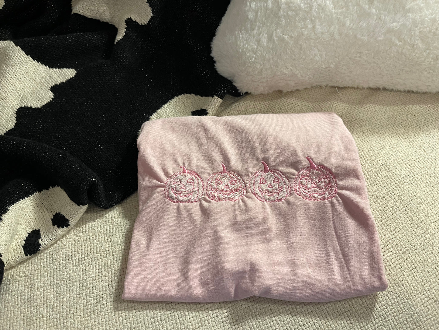 Monochrome Pumpkins Tshirt/Sweatshirt